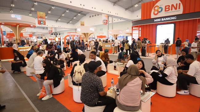 Pengunjung wondrX 2026 Dapat Diskon Sepatu hingga 40%