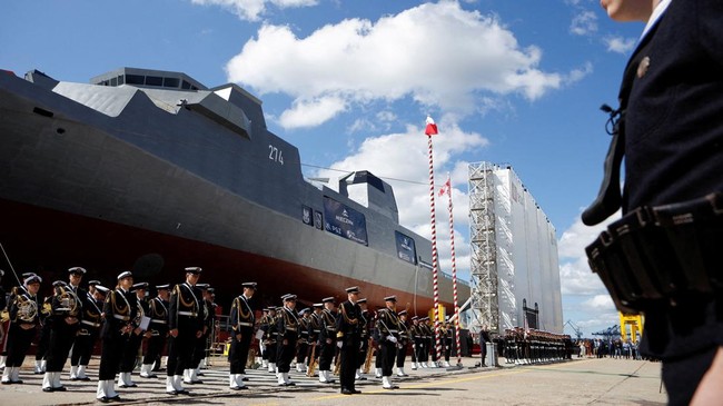 Polandia Luncurkan Fregat Baru, Perkuat Armada Laut