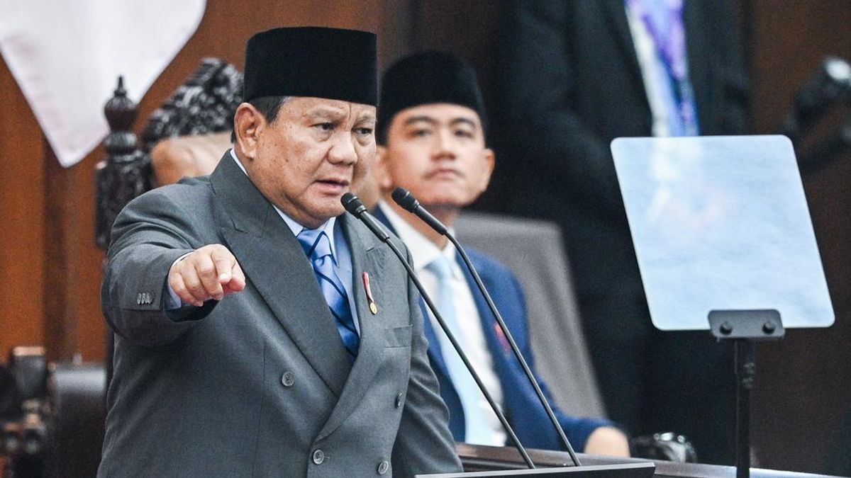 Prabowo Akan Bangun Giant Sea Wall di Pantura