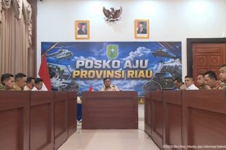 Prabowo Pimpin Rapat Penanganan Karhutla di Pekanbaru