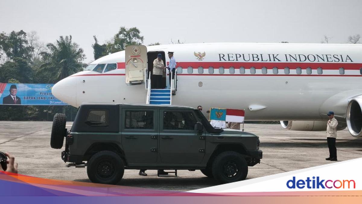 Prabowo Subianto Tinjau Karhutla Pekanbaru Disambut Kabut Asap