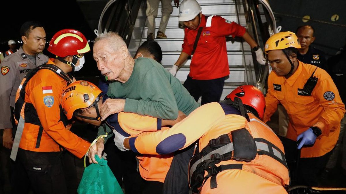 Publik Diharapkan Menanti Hasil Investigasi KNKT atas Kebakaran KMP Mutiara Sentosa