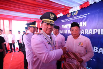 HUT ke-81 RI, Yulius Selvanus serahkan remisi kepada 1.874 warga binaan di Sulut