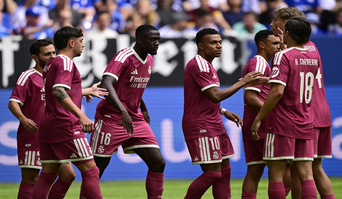 Real Madrid Atasi Schalke dengan Skor Meyakinkan 3-0