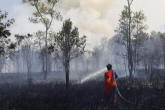 Remaja Palangka Raya Berjuang Melawan Karhutla