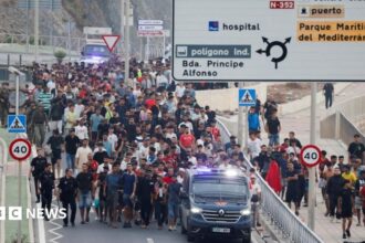 Spanyol Kritik Respons 'Egois' Negara-negara UE terhadap Migran di Ceuta