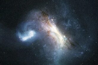 Teleskop Hubble Ungkap Tabrakan Purba Galaksi Bima Sakti