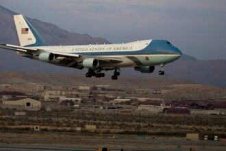 Trump Terpaksa Kabur dari Turki Naik Truk Katering