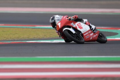Veda Ega Pratama Raih Posisi Kesembilan di Moto3 Inggris 2026
