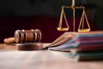 Warga Mentawai Disidang karena Diduga Menyediakan Jasa Internet Ilegal