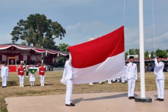 HUT ke-81 RI di Kotamobagu, penghargaan ASN diserahkan usai upacara