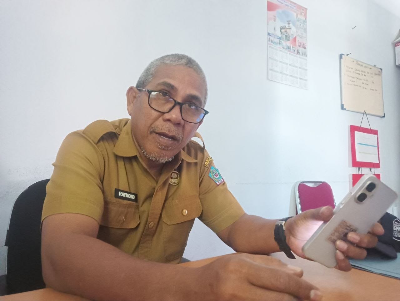 Tanah mengering, begini petani cabai Bitung bertahan