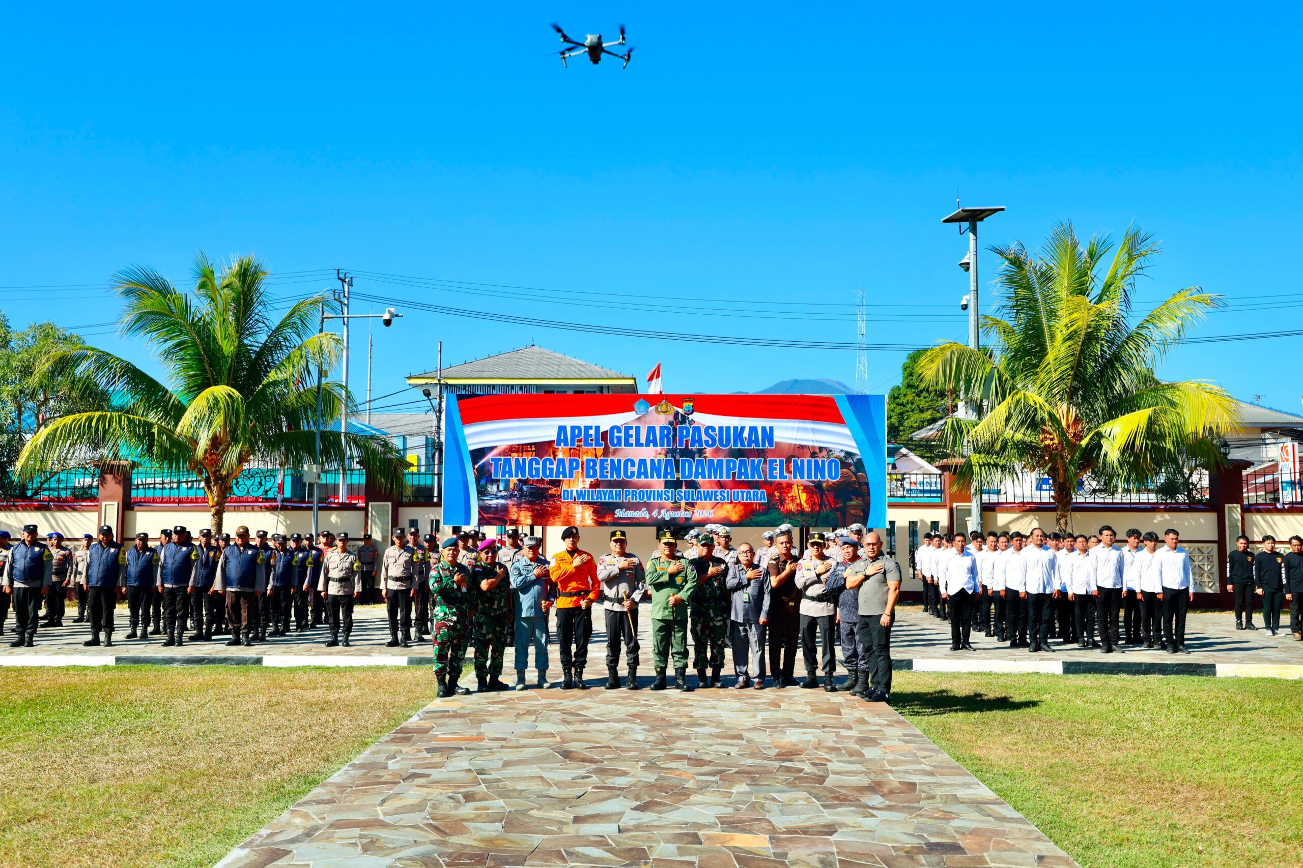 Pemprov Sulut perkuat kesiapsiagaan hadapi karhutla, Yulius: Semua pihak harus sigap 11 Pemprov Sulut perkuat kesiapsiagaan hadapi karhutla, Yulius: Semua pihak harus sigap
