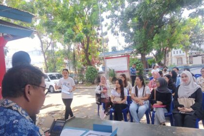 Puluhan pencari kerja ikut seleksi wawancara di Disnaker Bitung