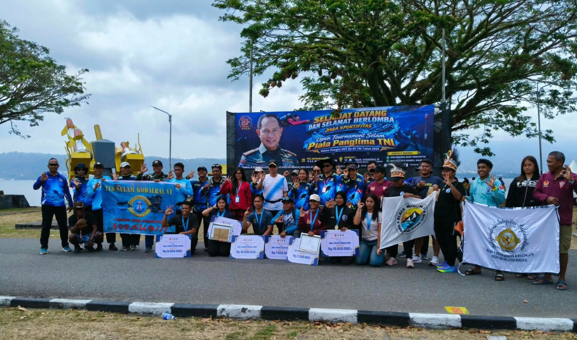 Debut di Kejurnas Selam, atlet muda Sulut Stevani Neva raih peringkat enam 10 Debut di Kejurnas Selam, atlet muda Sulut Stevani Neva raih peringkat enam