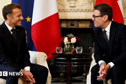 Andy Burnham Puji Hubungan UK-UE dalam Pertemuan dengan Emmanuel Macron