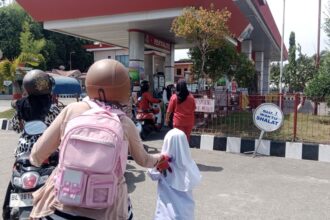 Antrean BBM Subsidi di Aceh Ganggu Kegiatan Sekolah dan Kerja