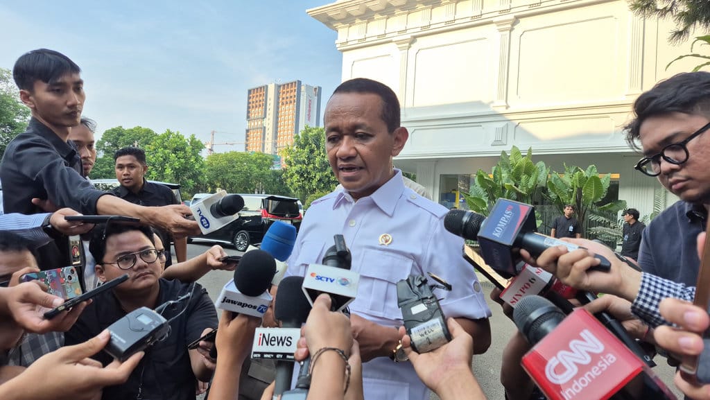 Bahlil Tegaskan Impor Minyak dari Rusia Demi Harga Murah