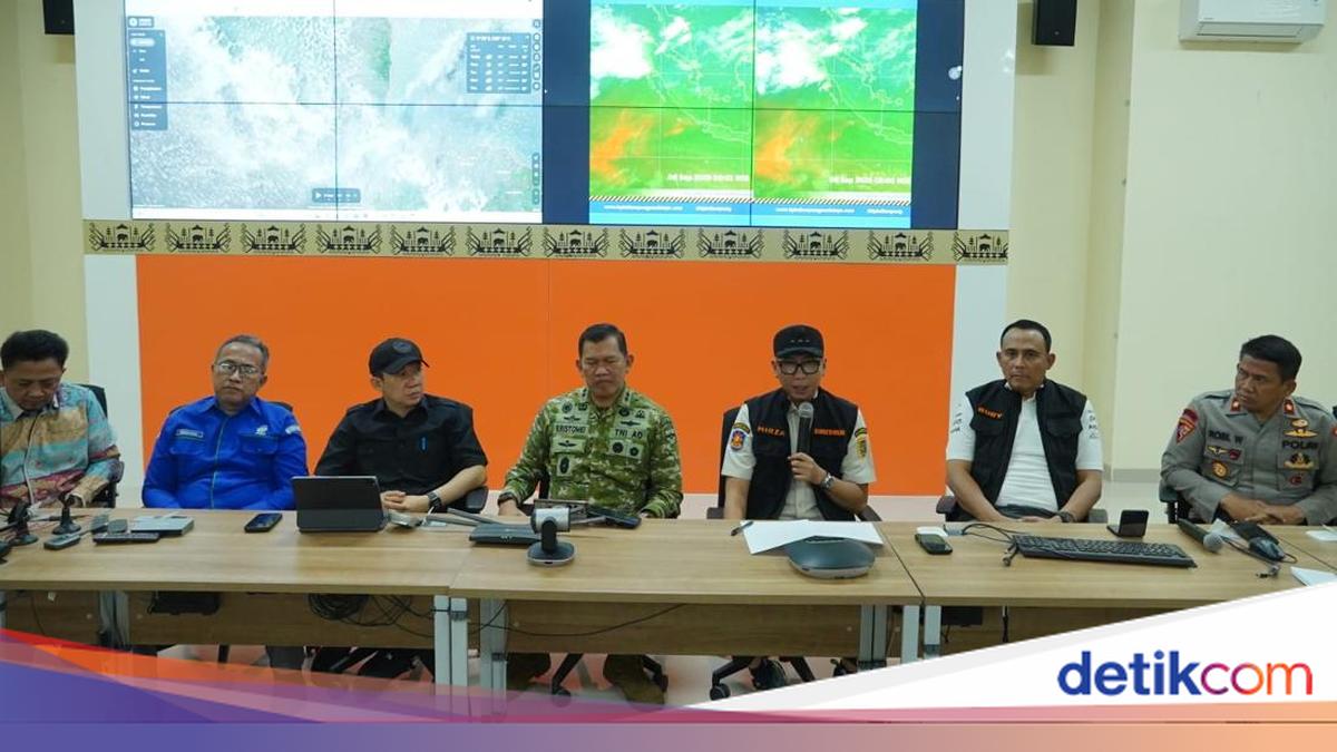 Gubernur Lampung Serukan Ketenangan Warga Terkait Erupsi Gunung Anak Krakatau