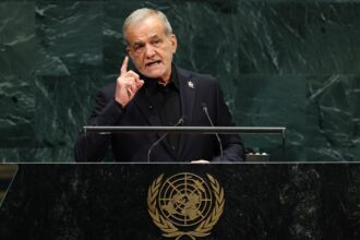 Iran Tegaskan Sikap Melawan AS Meski Siap Berdiplomasi