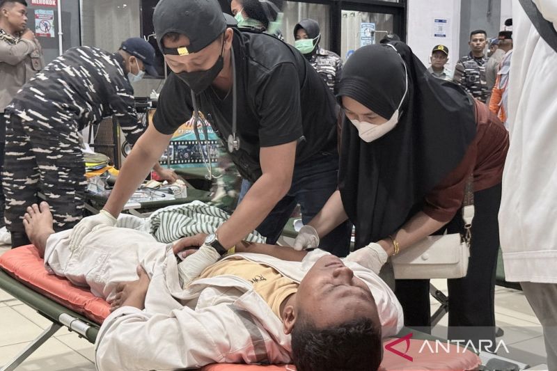 Kapal Haida Evakuasi 69 Korban Selamat Kecelakaan Kapal Virgo
