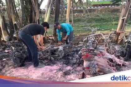 Kebakaran Hanguskan 20 Motor di Area Parkir Pabrik Demak