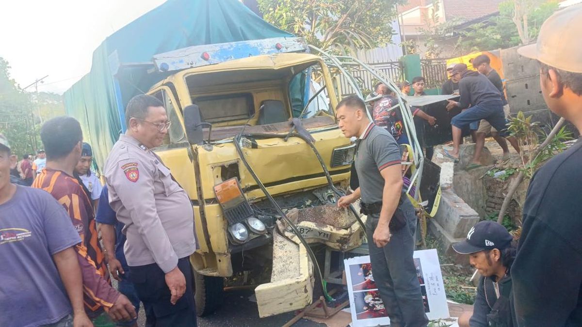 Kecelakaan Truk Rem Blong di Hajatan Nikah Lumajang, 2 Tewas