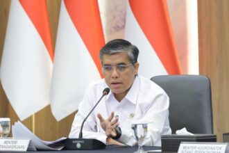 Menaker Yassierli Bahas Formula Upah Minimum 2027