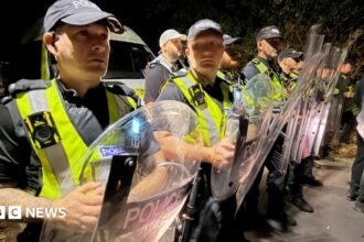 Menteri Kecam Kerusuhan dalam Protes Anti-Migran di Portsmouth