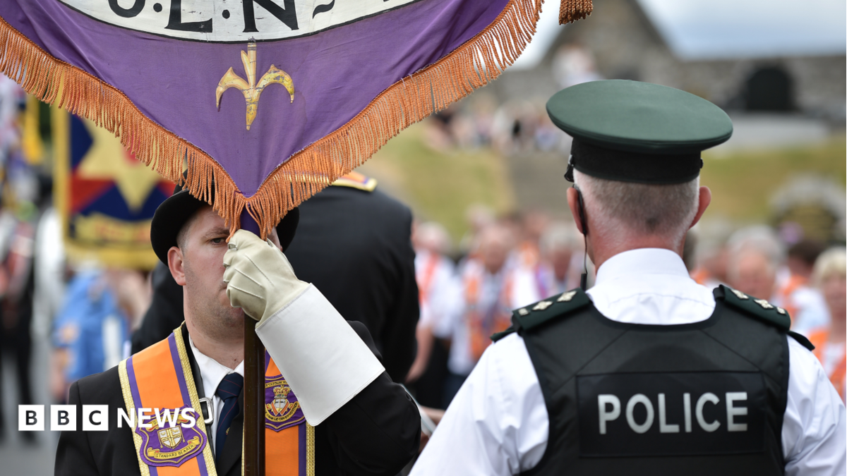 Pawai Kontroversial Orange Order Kembali Digelar Setelah Hampir 30 Tahun