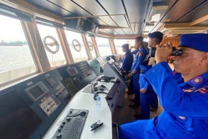 Polri Kerahkan Tiga Kapal Polisi untuk Operasi SAR KM Virgo Transport 8