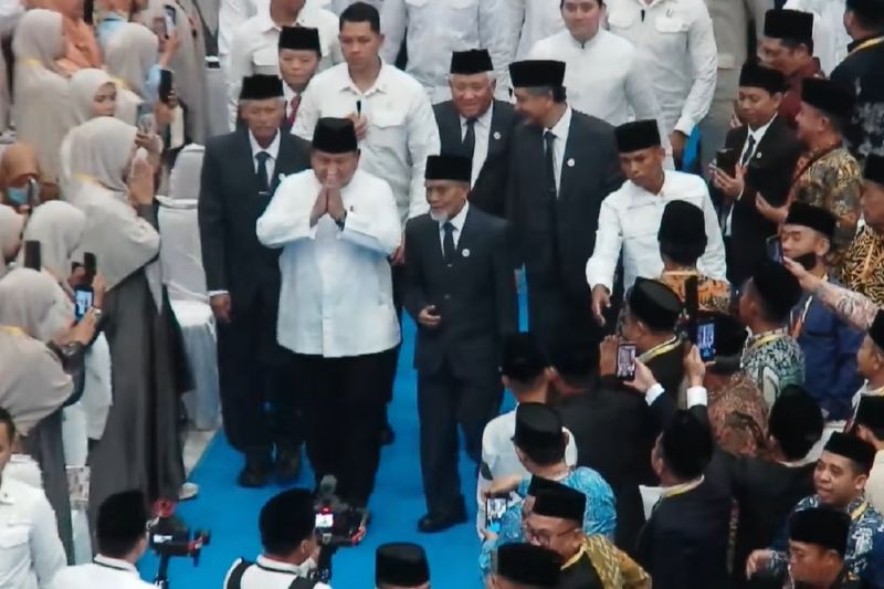 Presiden Prabowo Hadiri Syukuran 100 Tahun Gontor