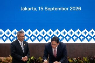 Purbaya Yudhi Sadewa Serahkan Jabatan Menkeu ke Suahasil