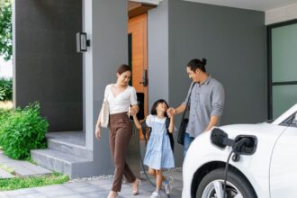 Rekomendasi Mobil Listrik 7 Seater dengan Kabin Lega