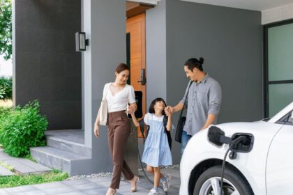 Rekomendasi Mobil Listrik 7 Seater dengan Kabin Lega