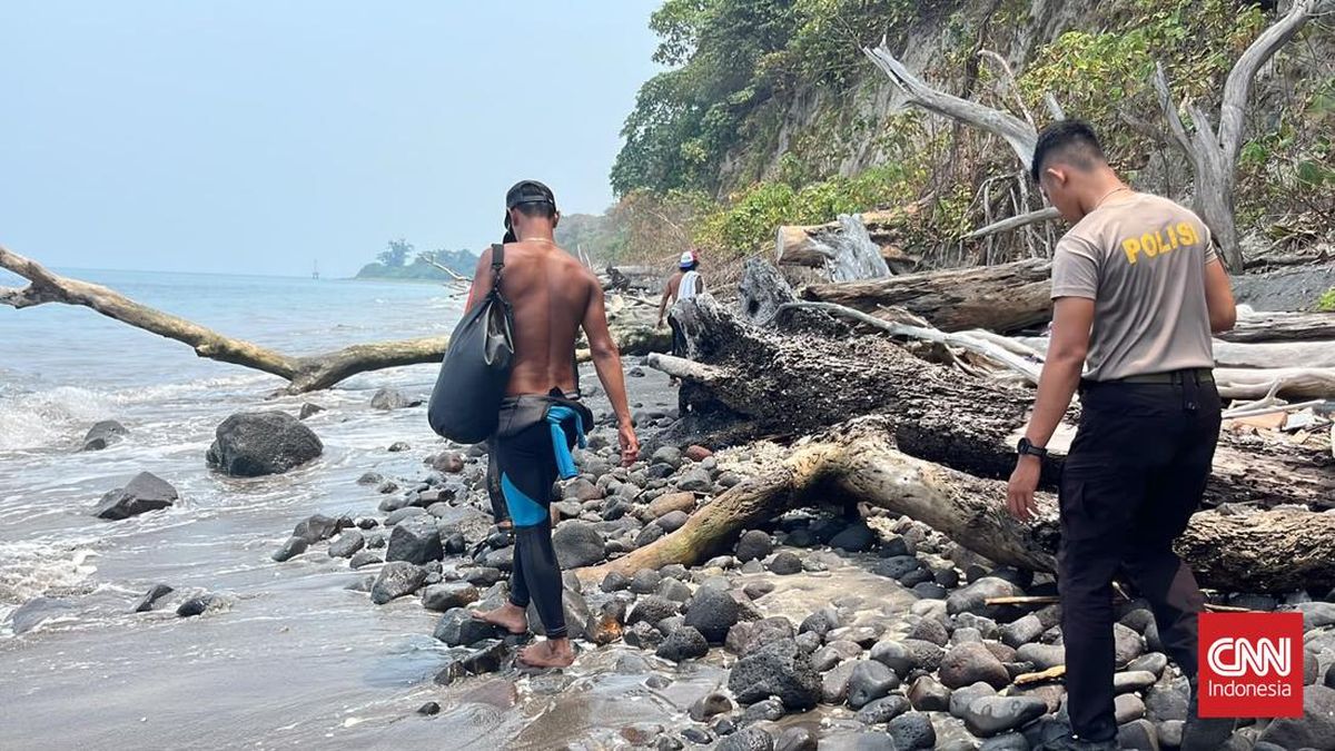 Tim SAR Telusuri Pulau Dekat Gunung Anak Krakatau Cari Jurnalis