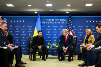 Trump Desak Zelensky Capai Kesepakatan dengan Putin di Tengah Konflik