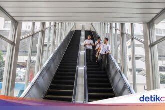 Waktu Tempuh ke Peron Stasiun LRT Manggarai dengan Eskalator