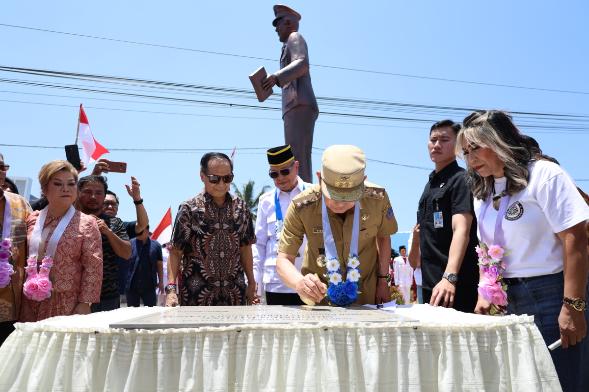 Gaung semangat patriotisme dan sinergi diaspora saat peresmian monumen Pierre Tendean di Remboken