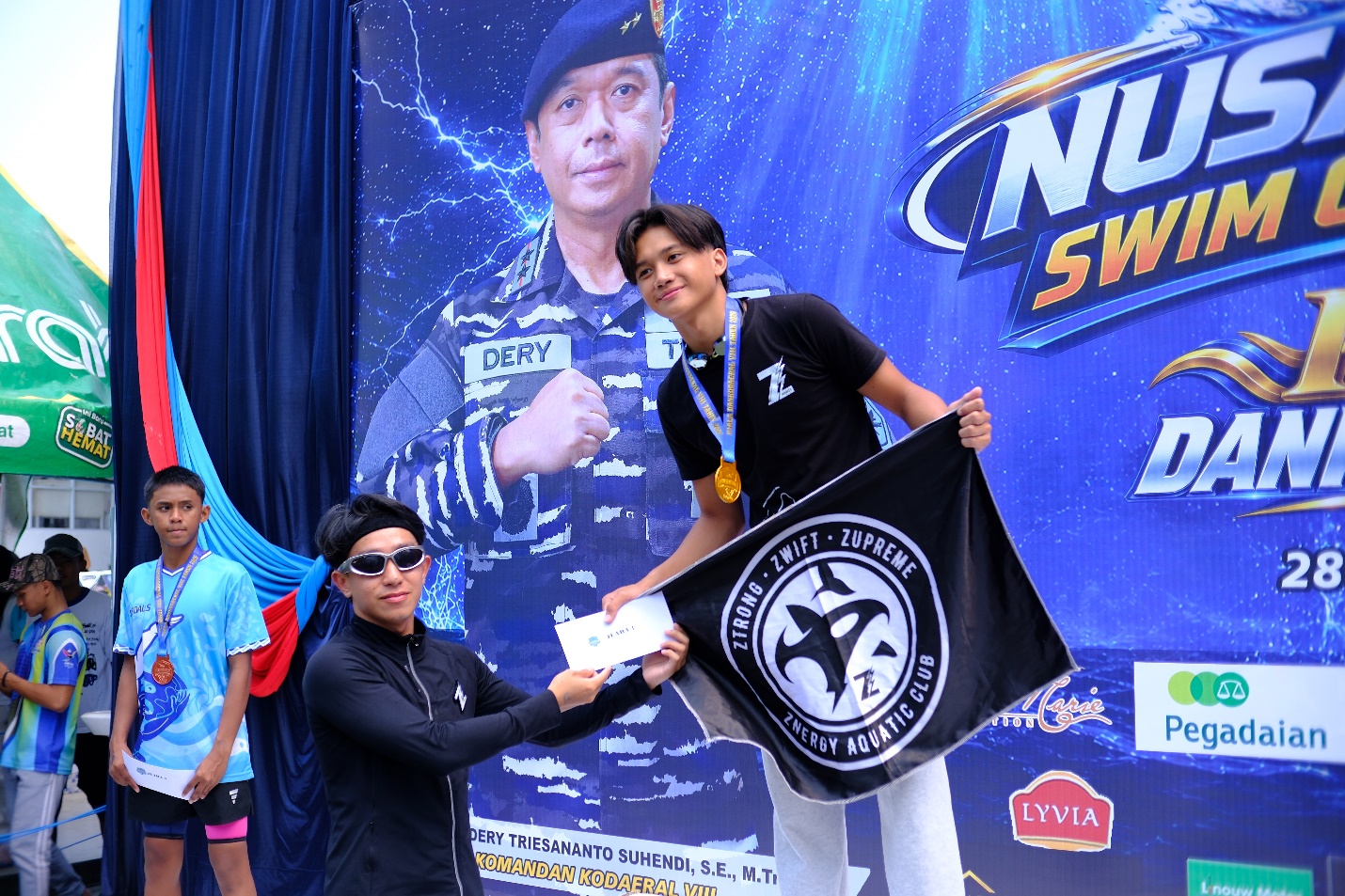 Znergy borong medali, Taufik dan Fabian dinobatkan sebagai perenang terbaik di NSSC Swimming Competition 8 Znergy borong medali, Taufik dan Fabian dinobatkan sebagai perenang terbaik di NSSC Swimming Competition