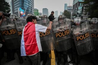 Arus Lalu Lintas di Bundaran HI Normal Setelah Demo Usai
