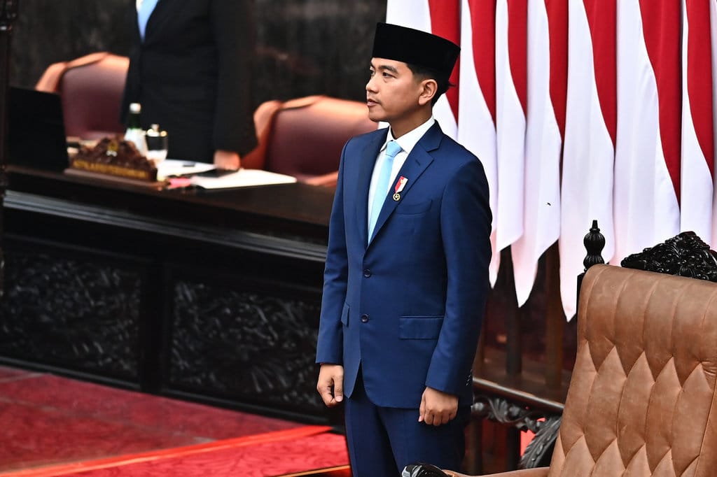 Atase Pendidikan KBRI Akui Tak Simpan Arsip Pendidikan Gibran