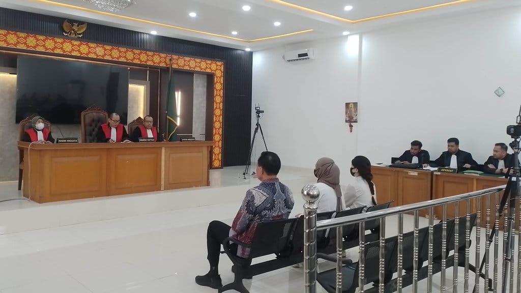 Bupati Muara Enim Nonaktif Edison Didakwa Melakukan Suap Rp500 Juta