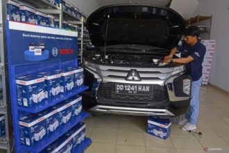 Cara Mengetahui Aki Mobil Mulai Lemah