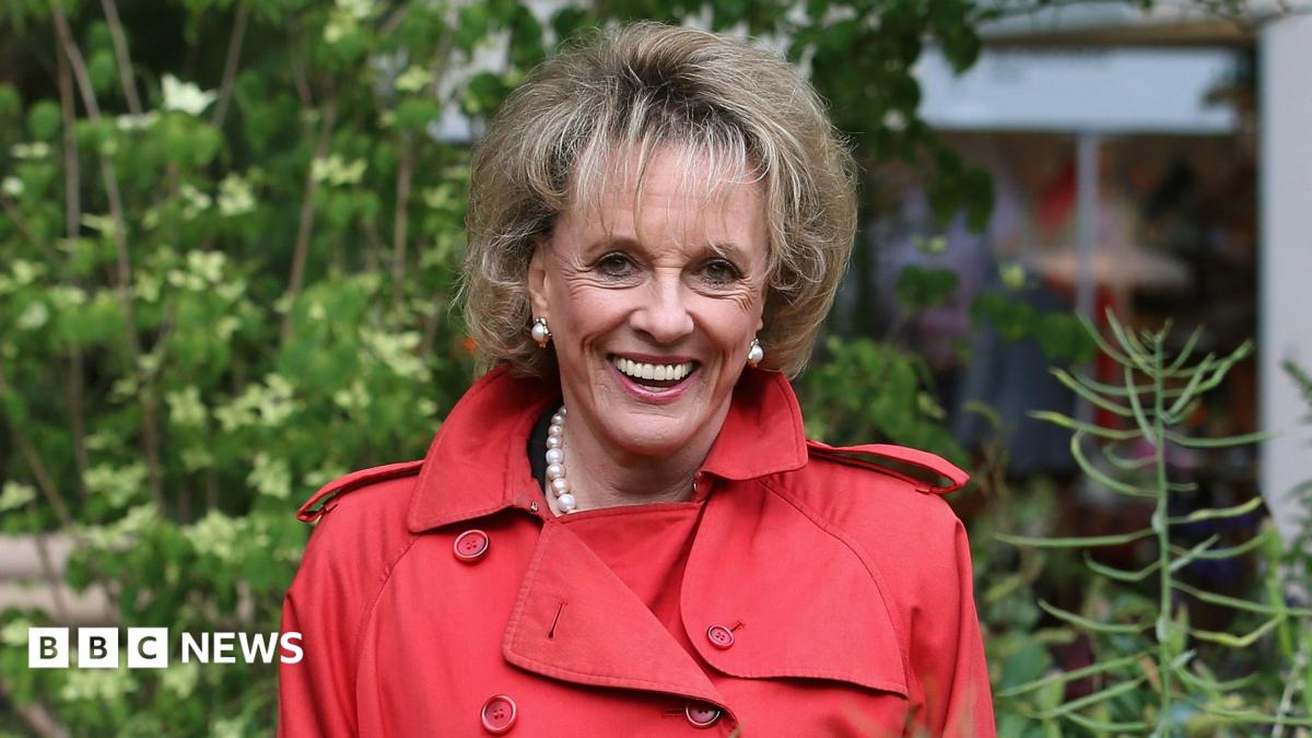 Dame Esther Rantzen, Penyiar Veteran 86 Tahun, Wafat