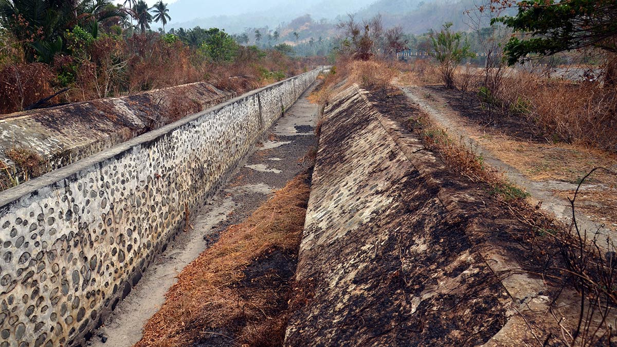 bendungan lolak