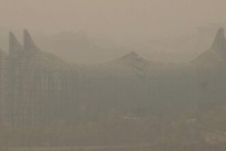 Kabut Asap Karhutla Selimuti IKN, Istana Garuda Tertutup