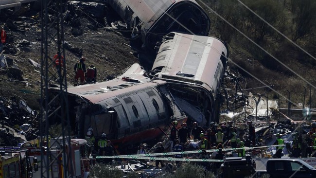Kecelakaan Kereta Cepat di Spanyol, 68 Tewas