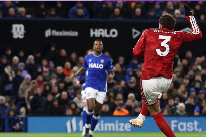 Nottingham Forest Berhasil Amankan Poin di Markas Ipswich Town