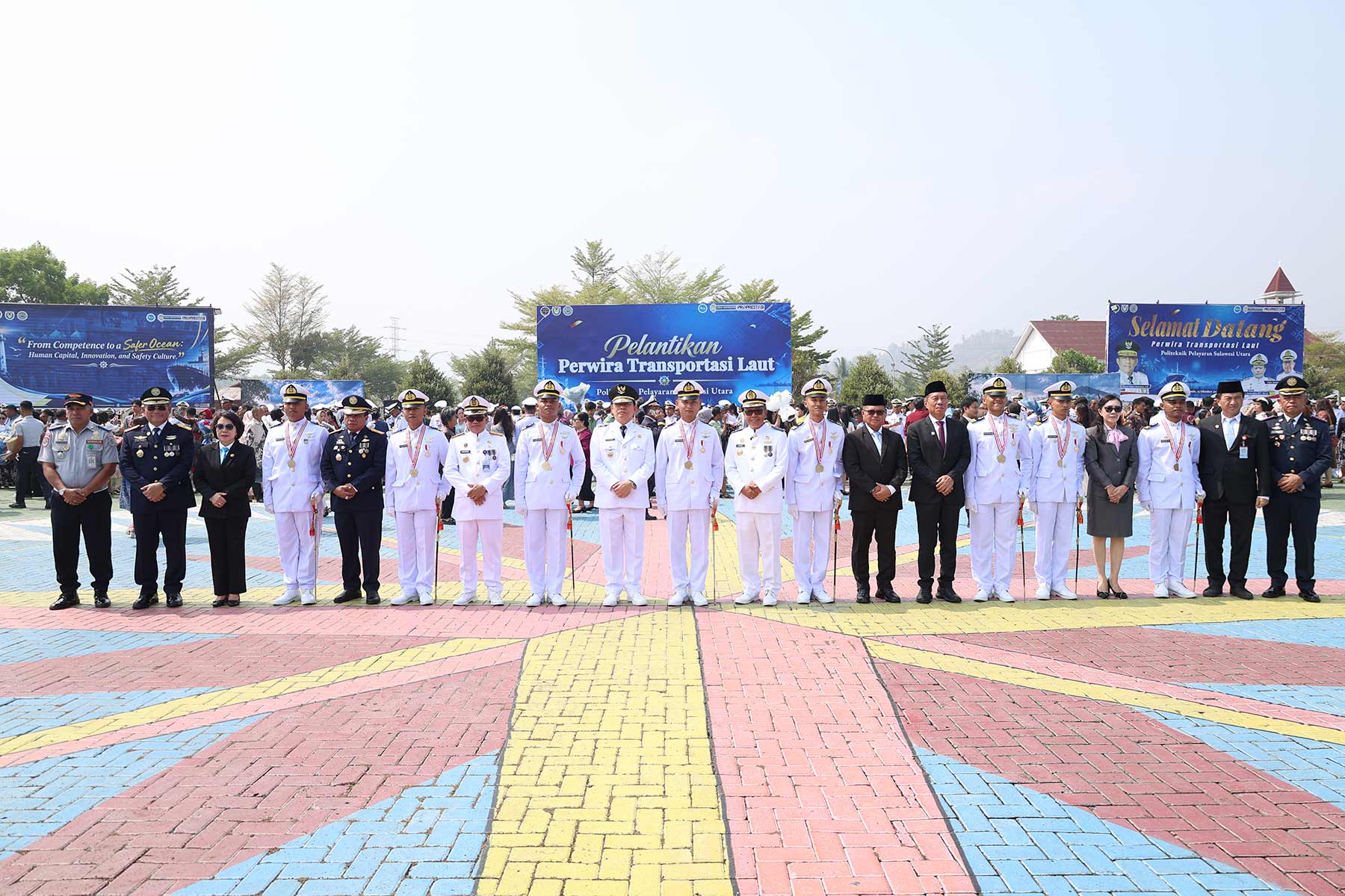 FOTO: Pelantikan Perwira Poltekpel Sulut 2026, keselamatan pelayaran jadi pesan utama 11 FOTO: Pelantikan Perwira Poltekpel Sulut 2026, keselamatan pelayaran jadi pesan utama